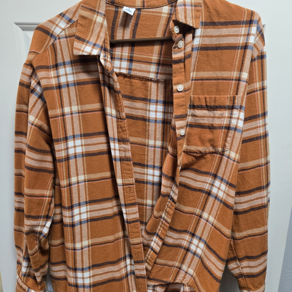 Old Navy Yellow Pink And Navy Plaid Button Down Shirt